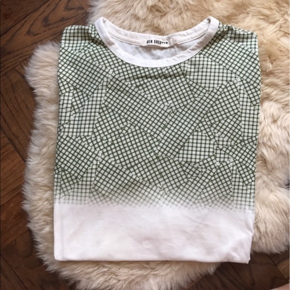 Ben Sherman Ombré Plaid Tee Men's Gridded Graphic - Picture 2 of 5